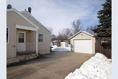 1233 Parallel Street, Chaska, MN 55318 - Photo 13