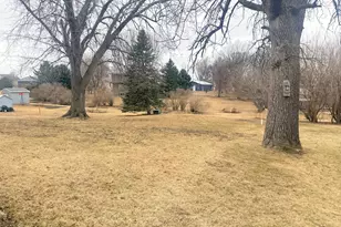 205 S 2nd St, Beaver Creek, MN 56116 - Photo 7