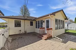 8735 Greystone Ave S, Cottage Grove, MN 55016 - Photo 3