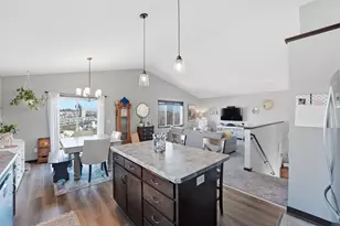 1545 18th St NE, Sauk Rapids, MN 56379 - Photo 7