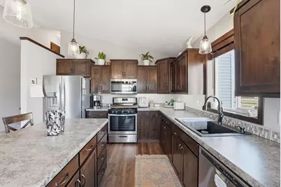 1545 18th Street NE, Sauk Rapids, MN 56379 - Photo 5