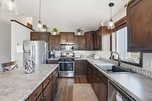 1545 18th St NE, Sauk Rapids, MN 56379 - Photo 5