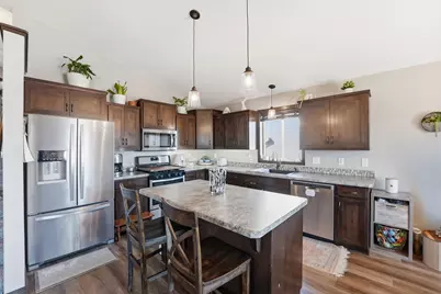 1545 18th Street NE, Sauk Rapids, MN 56379 - Photo 3