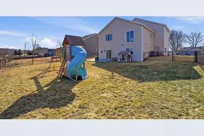 1545 18th Street NE, Sauk Rapids, MN 56379 - Photo 3