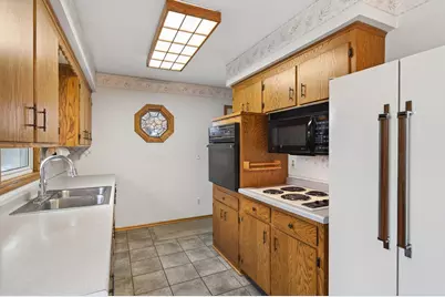 75 99th Avenue NW, Coon Rapids, MN 55448 - Photo 7