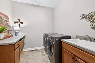 20596 Kearney Path, Lakeville, MN 55044 - Photo 15
