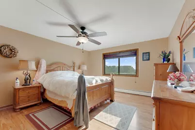 1304 W Medicine Lake Drive #323, Plymouth, MN 55441 - Photo 17