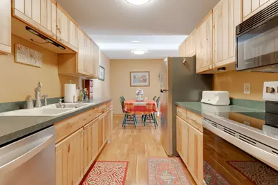 1304 W Medicine Lake Drive #323, Plymouth, MN 55441 - Photo 7