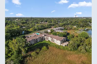 1304 W Medicine Lake Drive #323, Plymouth, MN 55441 - Photo 23