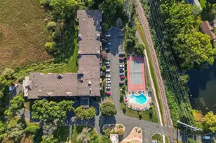 1304 W Medicine Lake Dr, Plymouth, MN 55441 - Photo 27