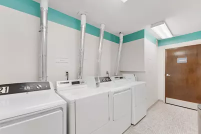 1304 W Medicine Lake Drive #323, Plymouth, MN 55441 - Photo 21