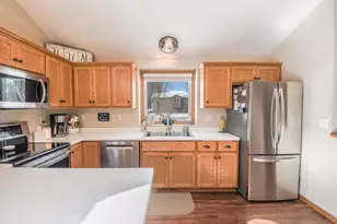 312 Bechtold Dr, Sartell, MN 56377 - Photo 3