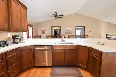 913 41st Avenue S, Moorhead, MN 56560 - Photo 15