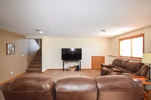 913 41st Ave S, Moorhead, MN 56560 - Photo 37