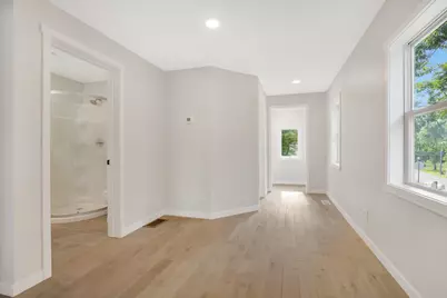 100 Warner Avenue S, Mahtomedi, MN 55115 - Photo 5