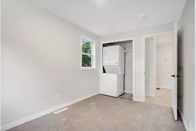 100 Warner Avenue S, Mahtomedi, MN 55115 - Photo 15