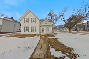 504 1st St NW, Faribault, MN 55021 - Photo 1