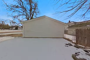 504 1st St NW, Faribault, MN 55021 - Photo 25