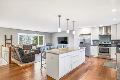 112 Pony Lane E, Apple Valley, MN 55124 - Photo 11