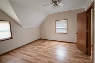 46 2nd St NE, Madelia, MN 56062 - Photo 3