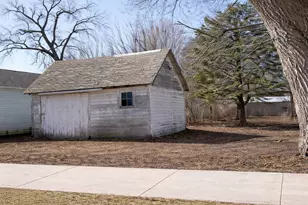 46 2nd St NE, Madelia, MN 56062 - Photo 7