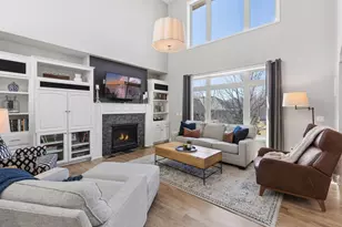 20643 Hazelwood Tr, Lakeville, MN 55044 - Photo 9