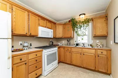 212 12th Street NW, Rochester, MN 55901 - Photo 9