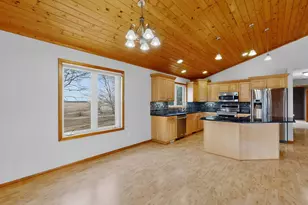 72329 320th St, Racine, MN 55967 - Photo 15