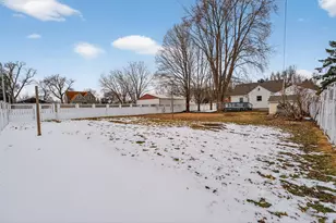 440 W 1st St, Rush City, MN 55069 - Photo 31