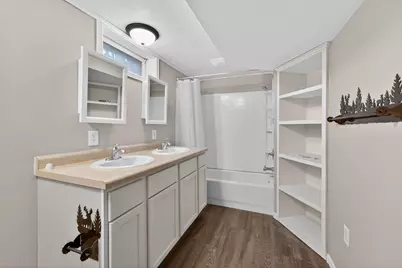 440 W 1st Street, Rush City, MN 55069 - Photo 17