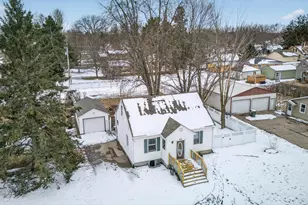 440 W 1st St, Rush City, MN 55069 - Photo 33