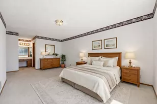 902 Evergreen Dr, Burnsville, MN 55337 - Photo 9