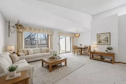 902 Evergreen Drive, Burnsville, MN 55337 - Photo 3