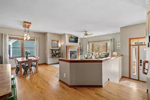 11614 Laketowne View, Albertville, MN 55301 - Photo 7