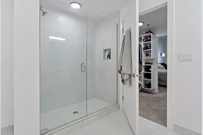1240 S 2nd Street #221, Minneapolis, MN 55415 - Photo 31