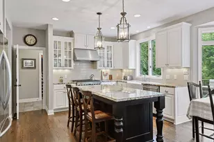 17641 Hyde Park Ave, Lakeville, MN 55044 - Photo 3