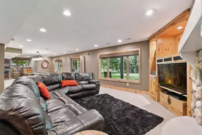 17641 Hyde Park Avenue, Lakeville, MN 55044 - Photo 29