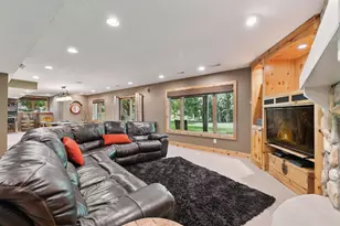 17641 Hyde Park Ave, Lakeville, MN 55044 - Photo 29