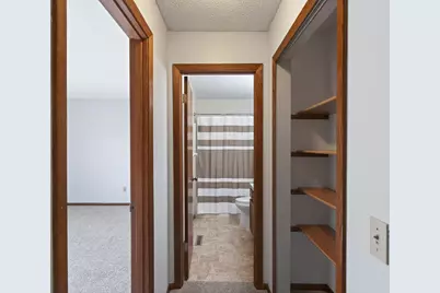 3306 Greenbrier Street #3306D, Vadnais Heights, MN 55127 - Photo 11