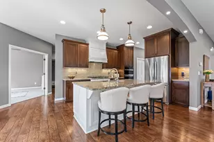 6823 Lanewood Ln N, Maple Grove, MN 55311 - Photo 23