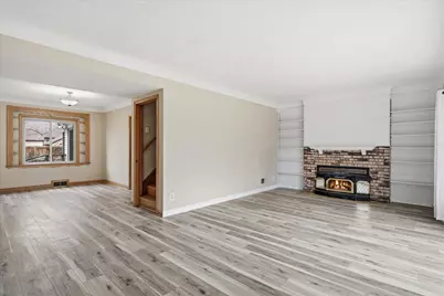 1489 Hoyt Avenue W, Falcon Heights, MN 55108 - Photo 9