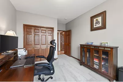 1581 Christie Place, Saint Paul, MN 55106 - Photo 25