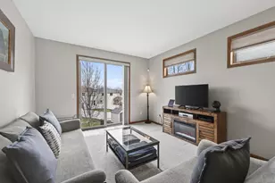 1581 Christie Pl, Saint Paul, MN 55106 - Photo 19