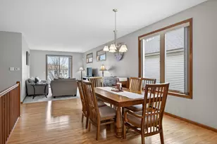 1581 Christie Pl, Saint Paul, MN 55106 - Photo 15