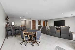 1581 Christie Pl, Saint Paul, MN 55106 - Photo 33