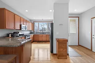 1581 Christie Pl, Saint Paul, MN 55106 - Photo 11