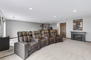 1581 Christie Pl, Saint Paul, MN 55106 - Photo 31