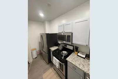 2740 Lyndale Avenue S, Minneapolis, MN 55408 - Photo 3