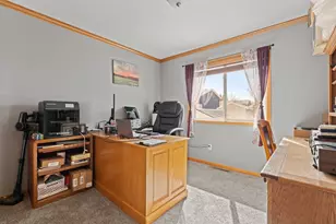 407 8th St NW, Dodge Center, MN 55927 - Photo 11