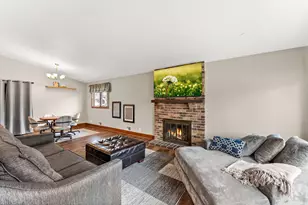 163 Southwind Ln, West Saint Paul, MN 55118 - Photo 5